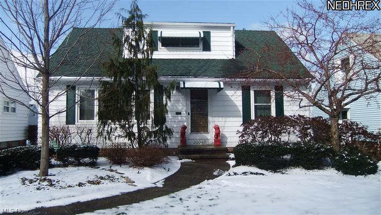 30043 Warren Road Wickliffe, OH 44092 - Photo 1 of 20 Gallery Image 1