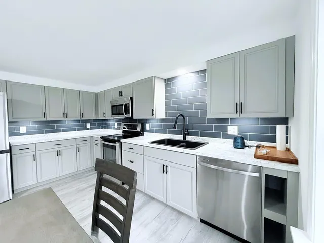 $358,000 | 12 Burns Drive, Friendship, ME 04547