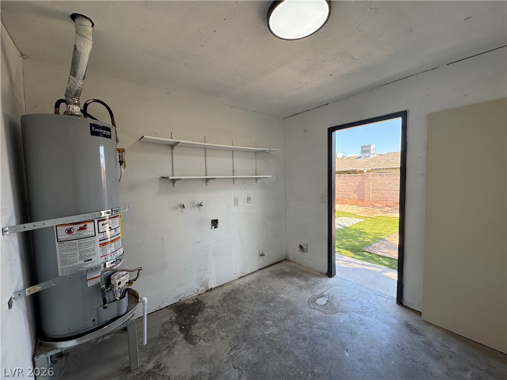 4048 Maple Hill Road Las Vegas, NV 89115 - Photo 39 of 40 Laundry room looking towards the backyard.