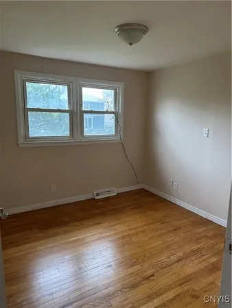 $1,700 | 124 North Lorraine Avenue, Unit 2, Syracuse, NY 13210