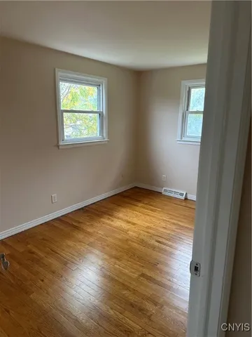 $1,700 | 124 North Lorraine Avenue, Unit 2, Syracuse, NY 13210