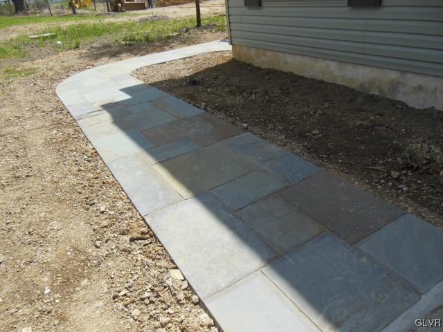 473 Heyer Mill Road Nazareth, PA 18064 - Photo 18 of 25 Gallery Image 18