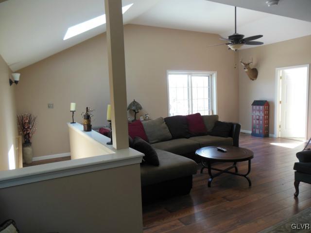 473 Heyer Mill Road Nazareth, PA 18064 - Photo 3 of 25 Gallery Image 3