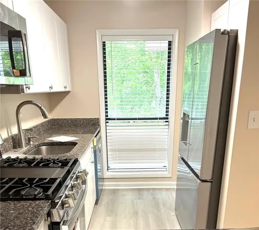 $1,950 | 504 Wynnes Ridge Circle Southeast, Marietta, GA 30067