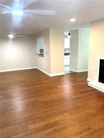 $1,950 | 504 Wynnes Ridge Circle Southeast, Marietta, GA 30067