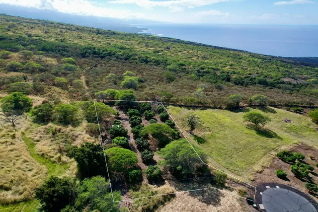 $950,000 | 81-6470 Laukapalala Way, Captain Cook, HI 96704