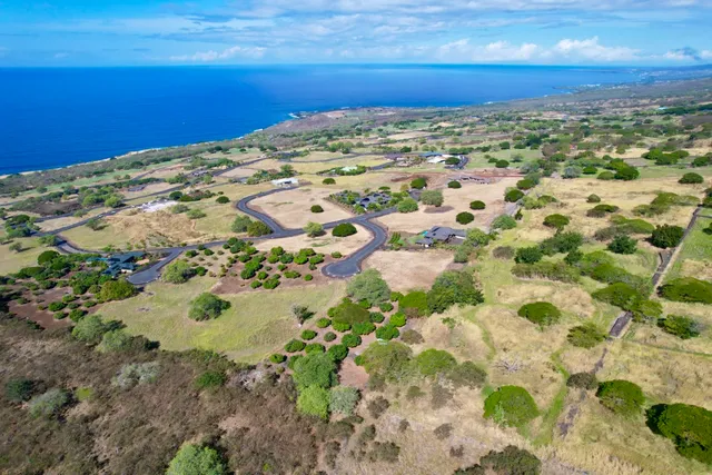 $950,000 | 81-6470 Laukapalala Way, Captain Cook, HI 96704