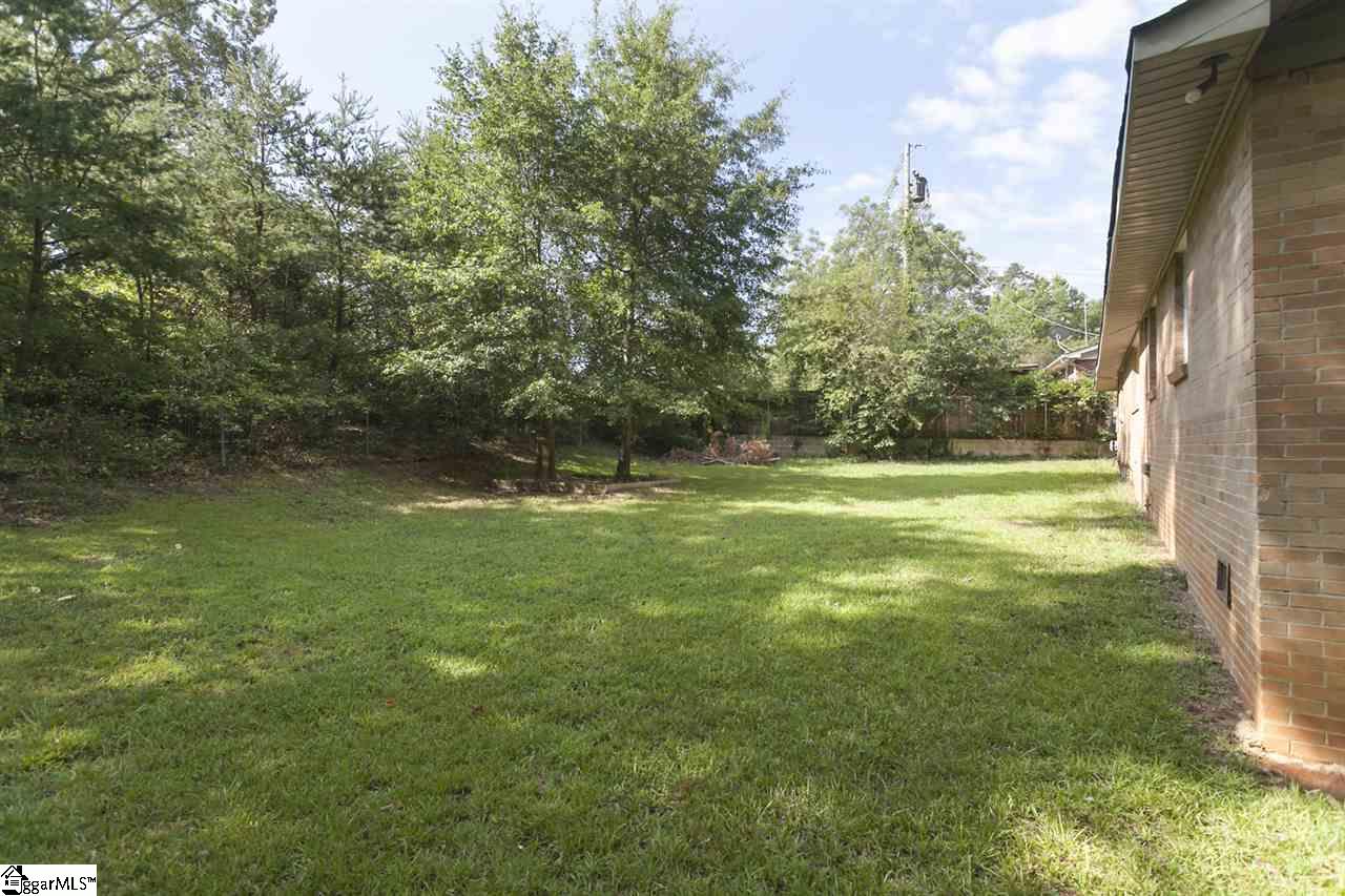 108 Rison Road Greenville, SC 29611 - Photo 12 of 25 Gallery Image 12