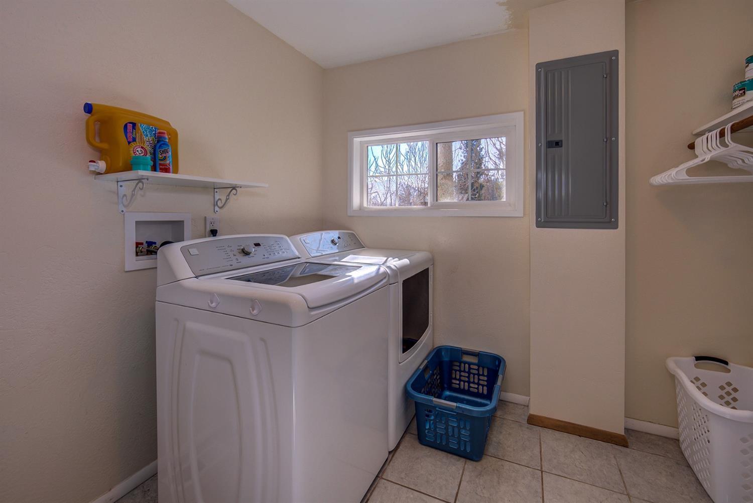4149 Hilsinger Road Phoenix, OR 97535 - Photo 14 of 35 Additional Photo