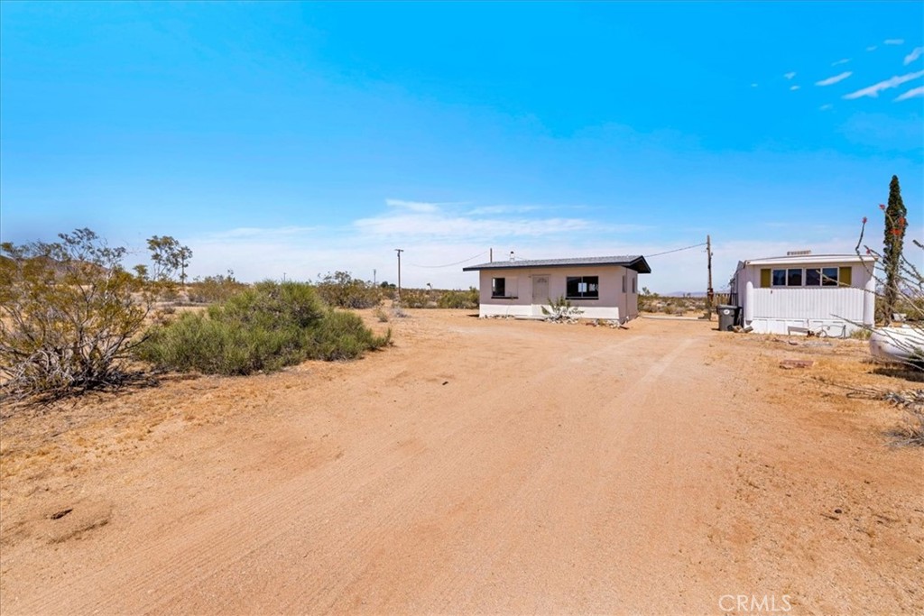 60650 Winters Road Joshua Tree, CA 92252 - Photo 22 of 34