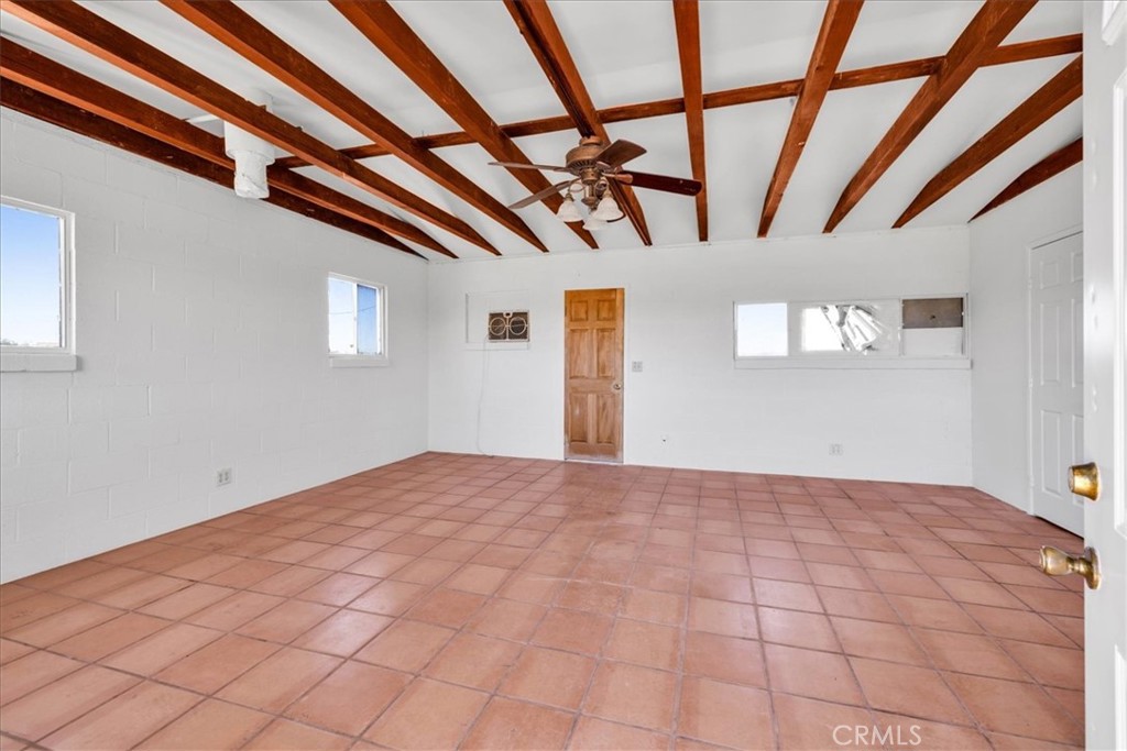 60650 Winters Road Joshua Tree, CA 92252 - Photo 7 of 34