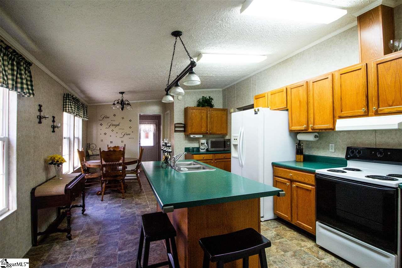 1230 Holly Bush Road Easley, SC 29640 - Photo 19 of 36