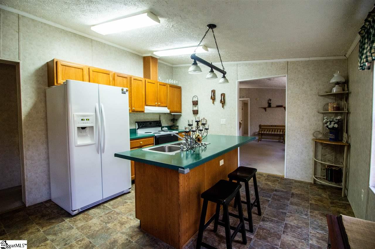 1230 Holly Bush Road Easley, SC 29640 - Photo 20 of 36