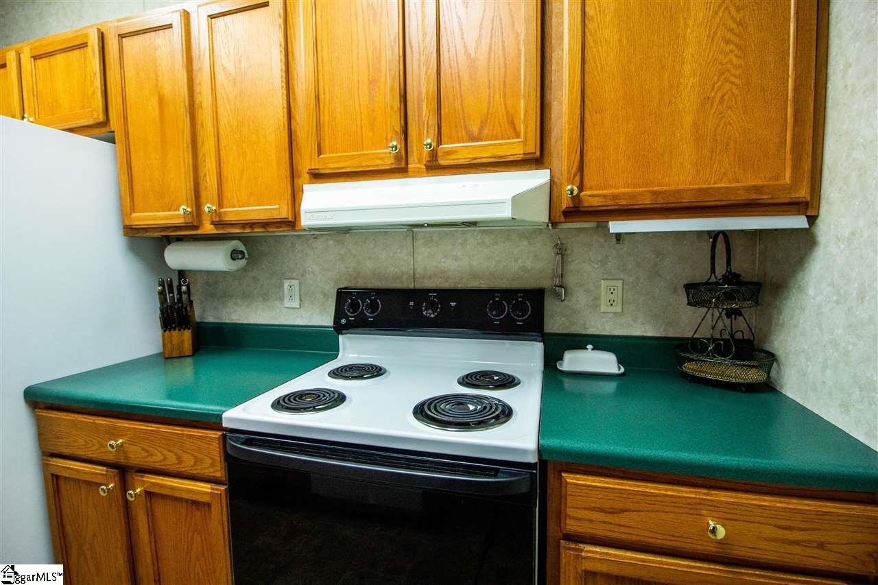 1230 Holly Bush Road Easley, SC 29640 - Photo 21 of 36