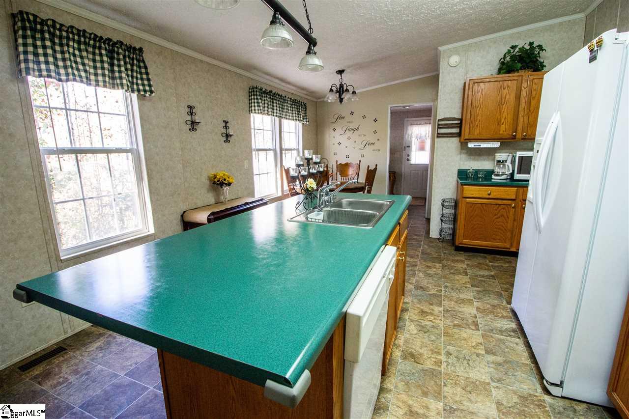 1230 Holly Bush Road Easley, SC 29640 - Photo 22 of 36