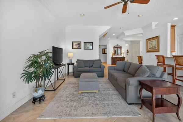 $6,000 | 1000 North Us Highway, Unit 816, Jupiter, FL 33477