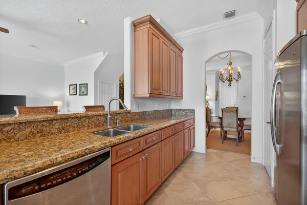 $6,000 | 1000 North Us Highway, Unit 816, Jupiter, FL 33477