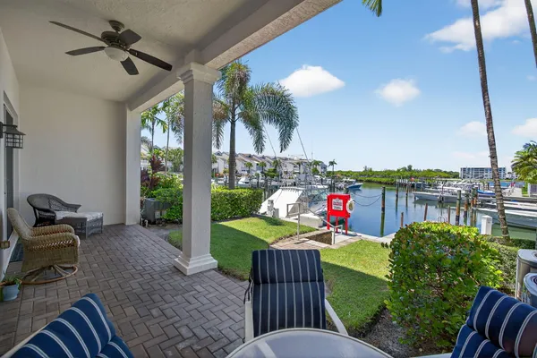 $6,000 | 1000 North Us Highway, Unit 816, Jupiter, FL 33477