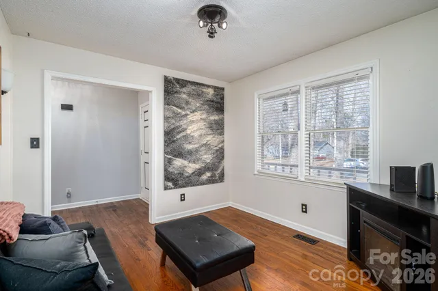 $300,000 | 4324 Hickory Hollow Road, Gastonia, NC 28056