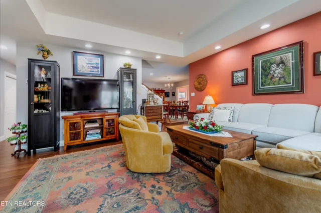 $399,900 | 2559 Keeneland Drive, Maryville, TN 37803