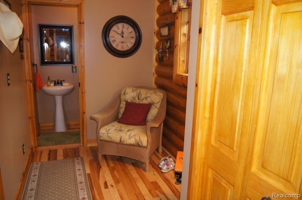 1681 Gray Road Lapeer, MI 48446 - Photo 8 of 25 1681 Gray Rd (9).jpg
