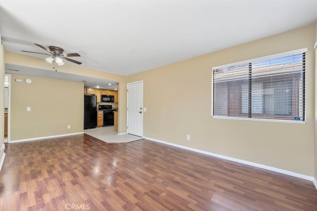 1313 Massachusetts Avenue, Unit 201 Riverside, CA 92507 - Photo 5 of 21