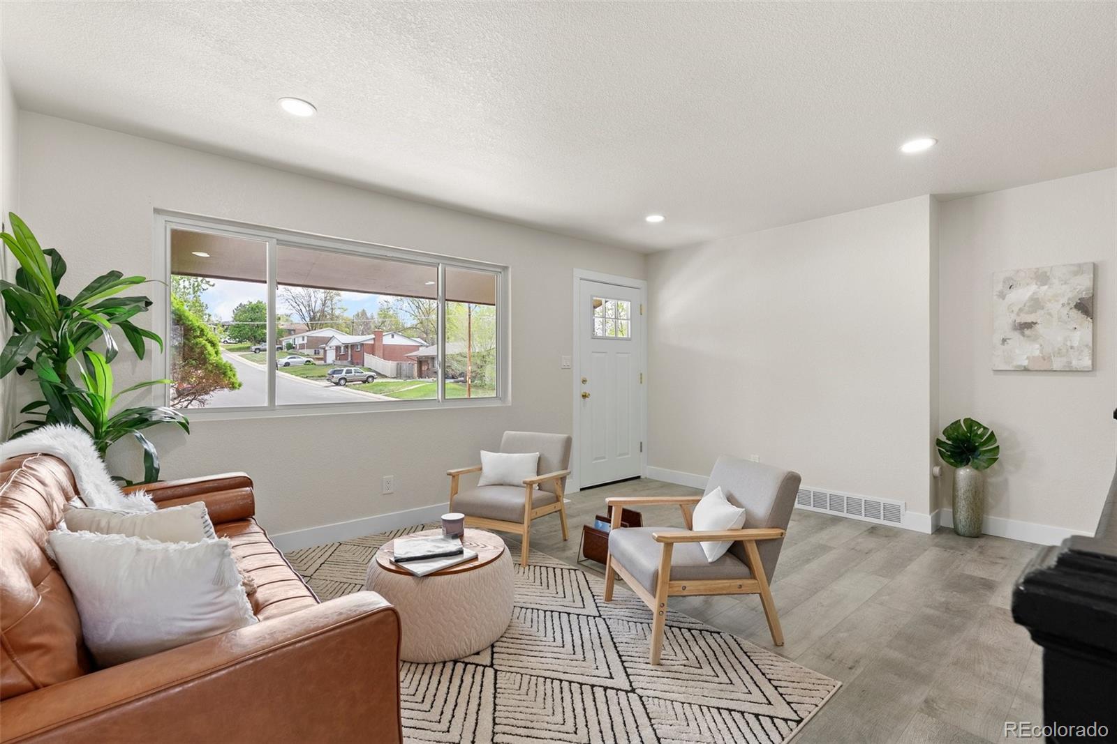 7961 Granada Road Denver, CO 80221 - Photo 8 of 28