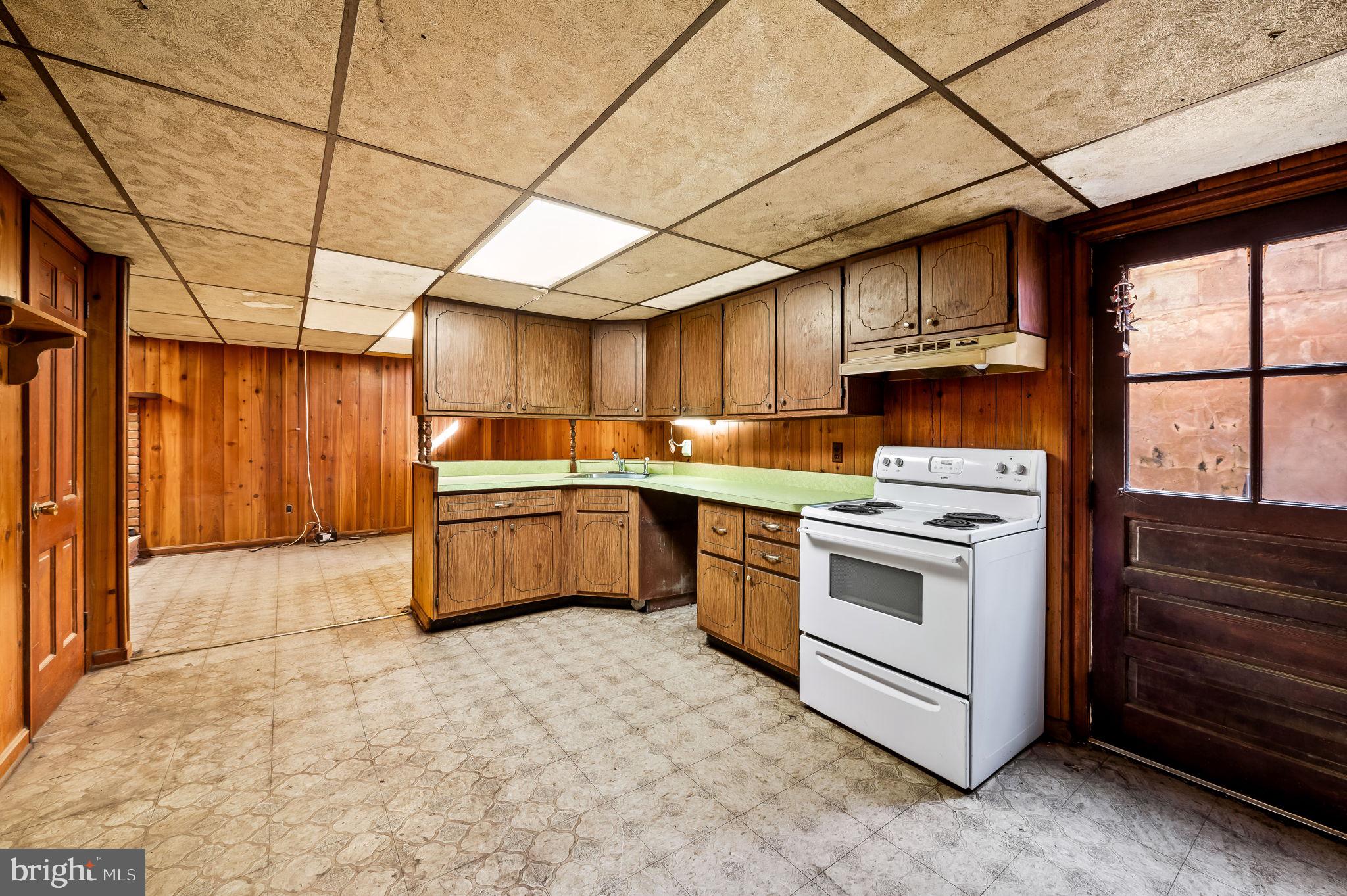 1921 Oakmont Road Fallston, MD 21047 - Photo 22 of 31