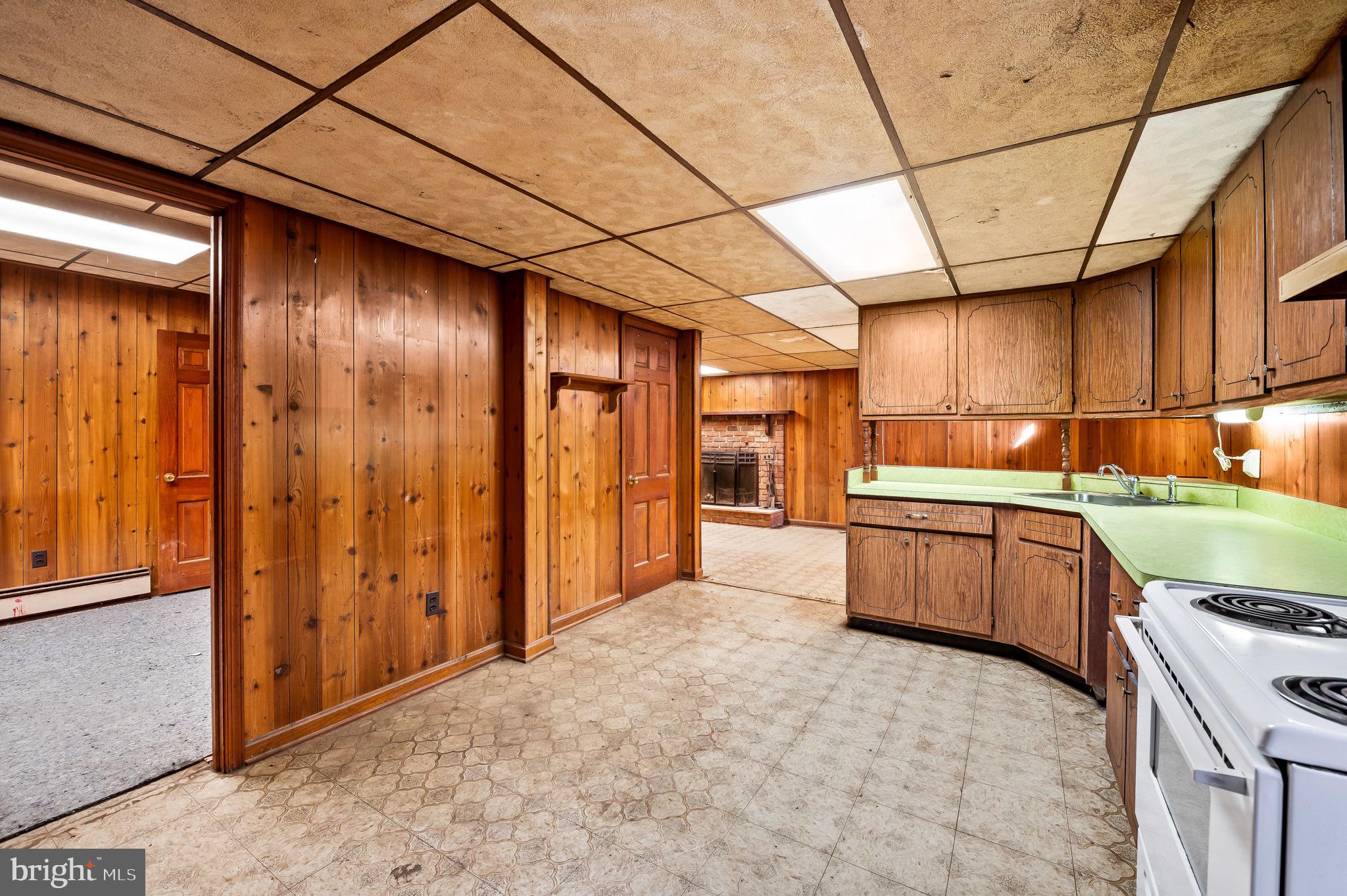 1921 Oakmont Road Fallston, MD 21047 - Photo 23 of 31