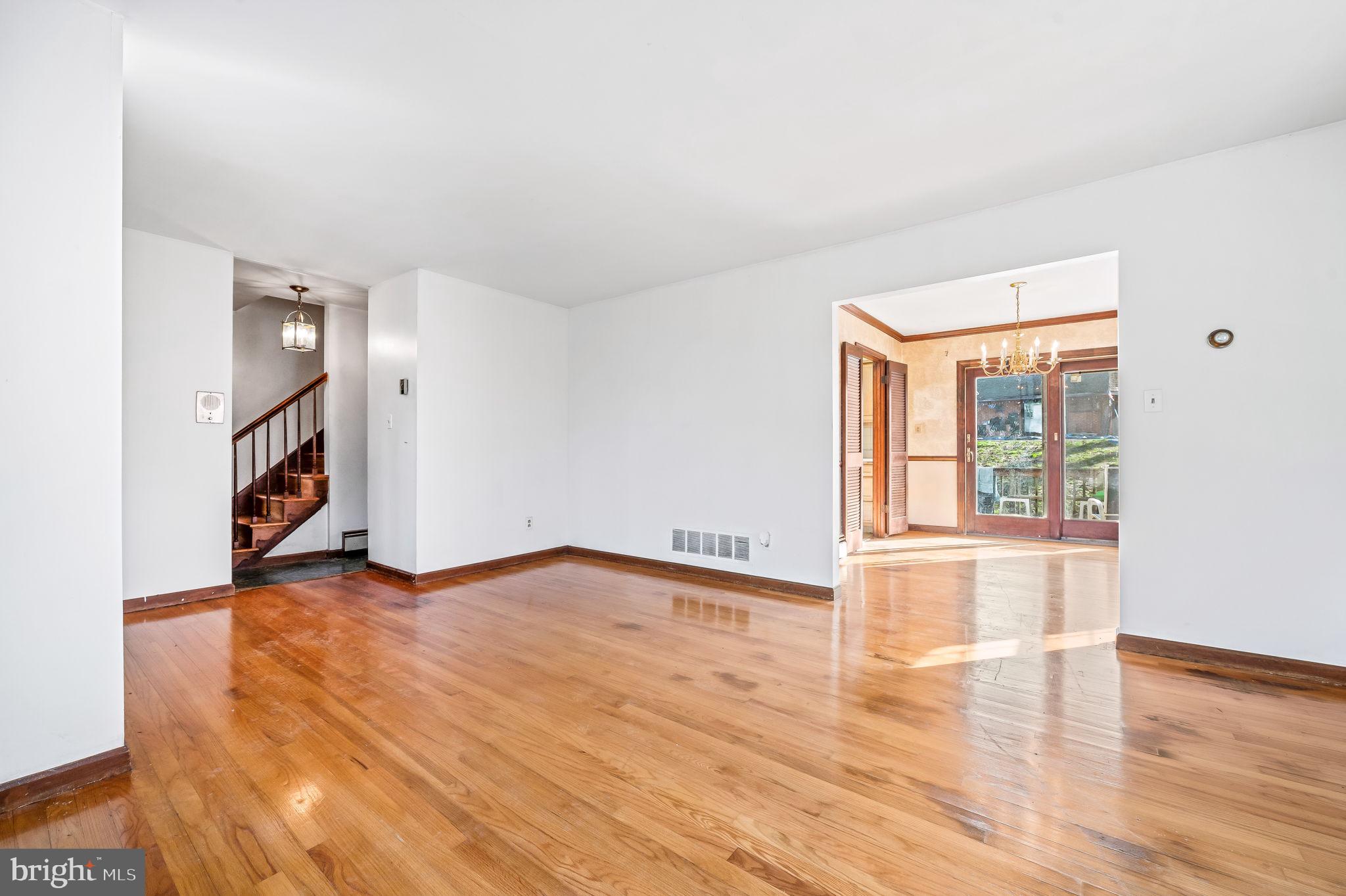 1921 Oakmont Road Fallston, MD 21047 - Photo 4 of 31