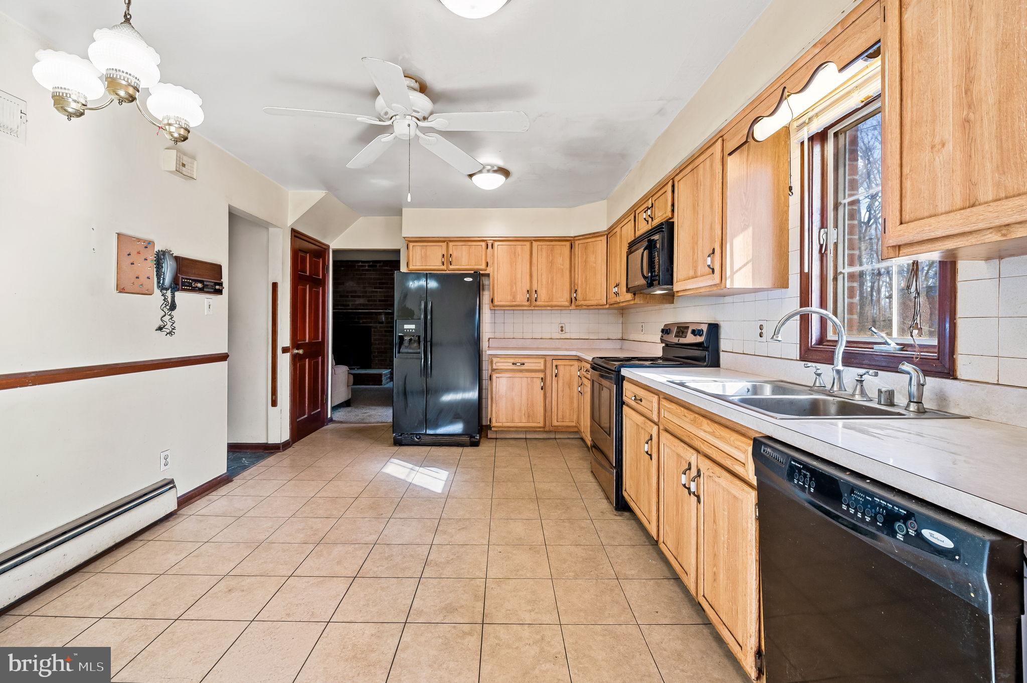 1921 Oakmont Road Fallston, MD 21047 - Photo 9 of 31