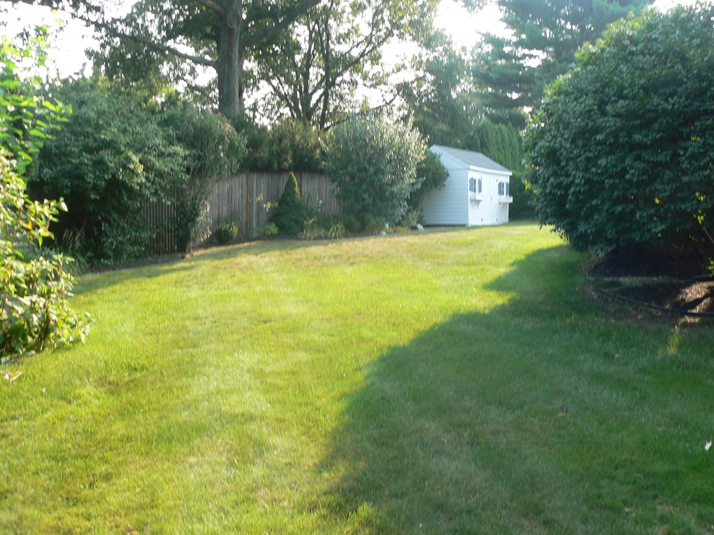 13 Eileen Road Peabody, MA 01960 - Photo 7 of 27 Gallery Image 7