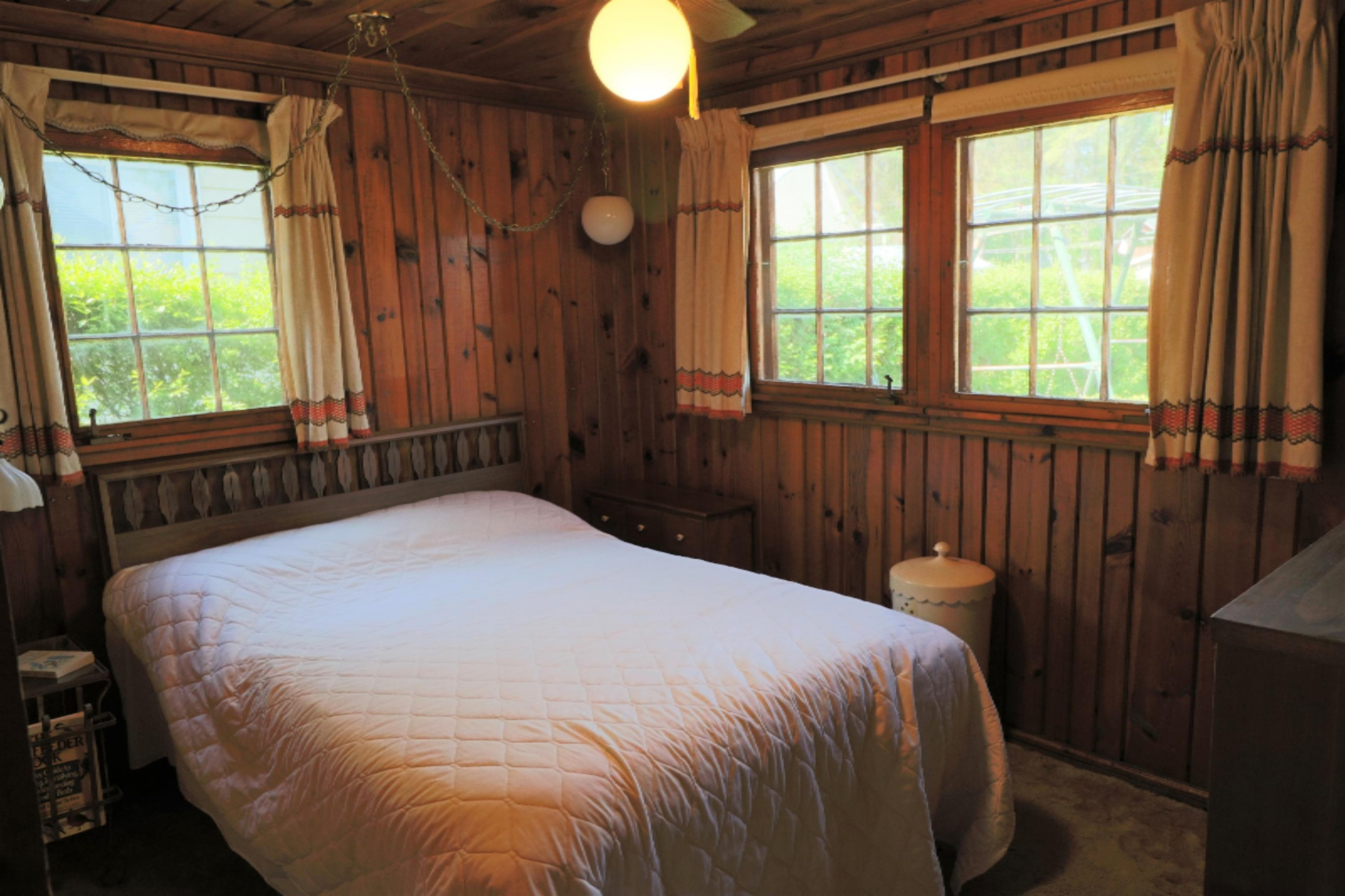 50736 Middle Bay Road Dowagiac, MI 49047 - Photo 8 of 18 Bedroom