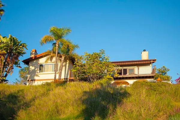 $1,499,900 | 1330 Sugarbush Drive, Vista, CA 92084