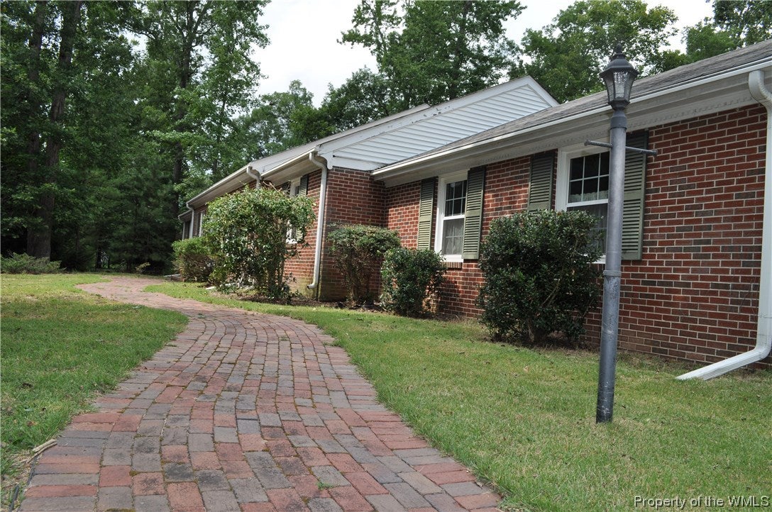 115 Spring Road Williamsburg, VA 23185 - Photo 32 of 44 Gallery Image 32