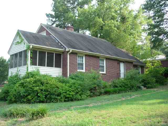 1014 Calhoun Drive Anderson, SC 29621 - Photo 2 of 15