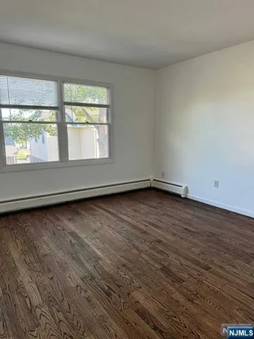 $969,900 | 121 Philip Avenue, Elmwood Park, NJ 07407