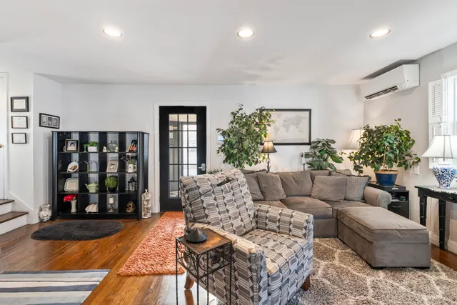 $995,000 | 6 Seabreeze Avenue, Old Orchard Beach, ME 04064