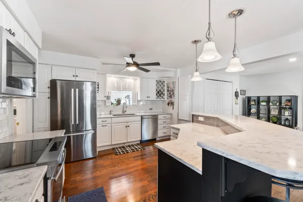 $995,000 | 6 Seabreeze Avenue, Old Orchard Beach, ME 04064