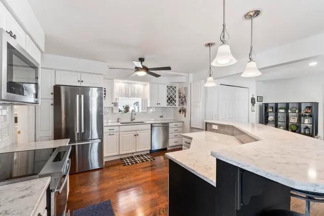 $995,000 | 6 Seabreeze Avenue, Old Orchard Beach, ME 04064