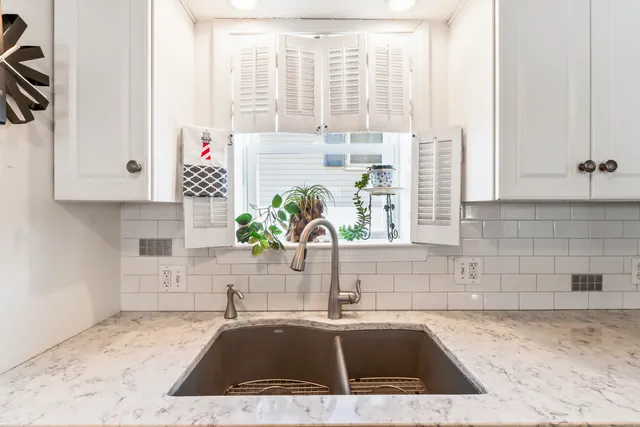 $995,000 | 6 Seabreeze Avenue, Old Orchard Beach, ME 04064