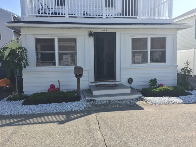 $995,000 | 6 Seabreeze Avenue, Old Orchard Beach, ME 04064