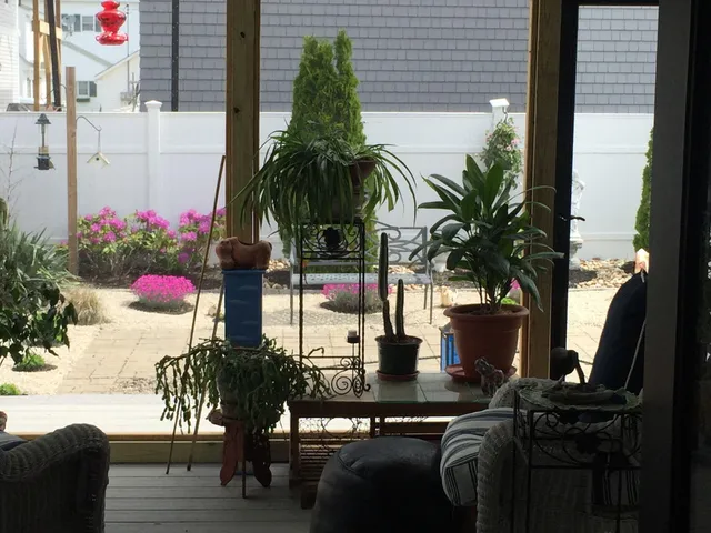 $995,000 | 6 Seabreeze Avenue, Old Orchard Beach, ME 04064