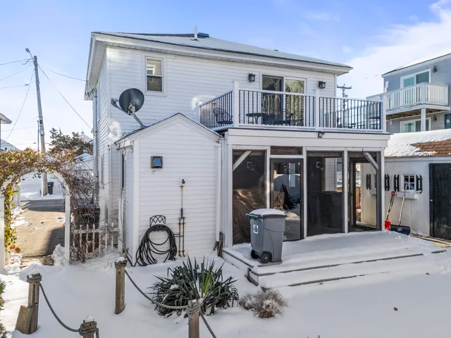 $995,000 | 6 Seabreeze Avenue, Old Orchard Beach, ME 04064