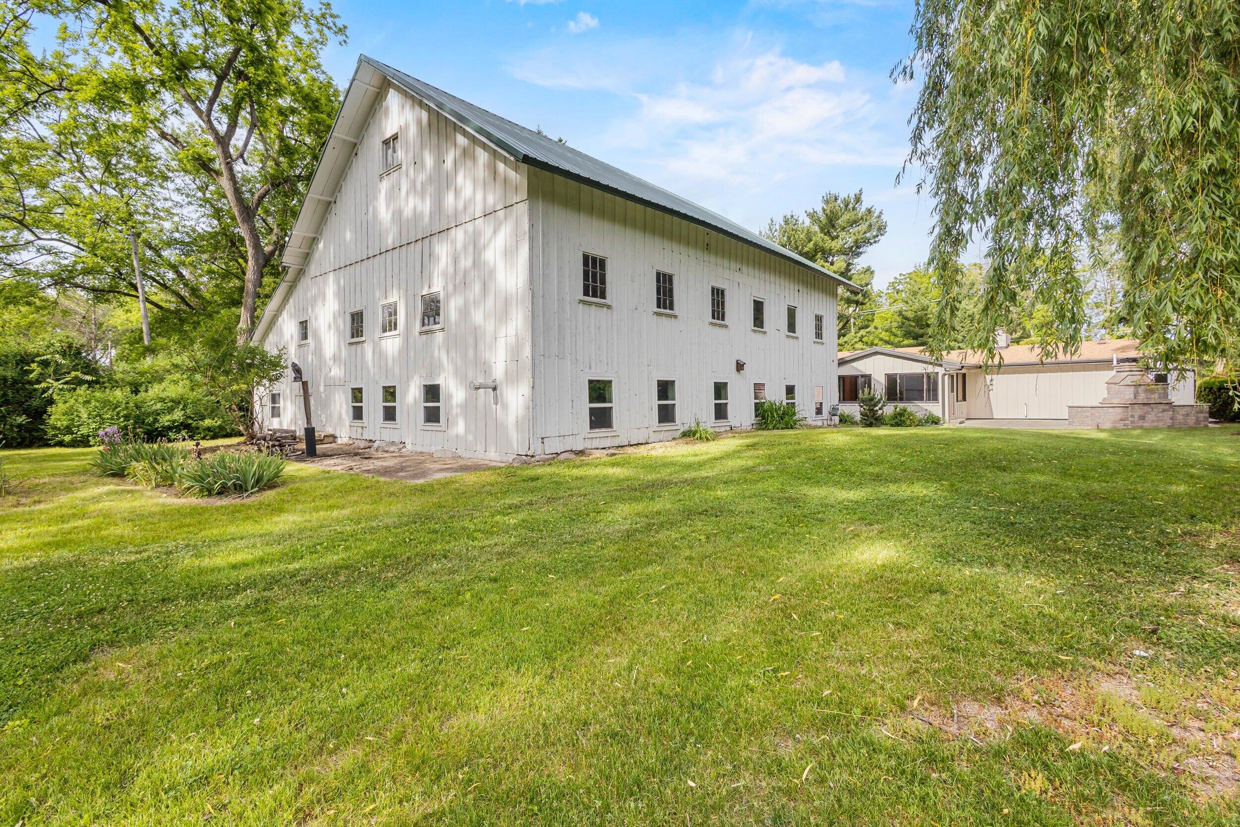 986 Indian Hills Road Fontana, WI 53125 - Photo 92 of 108 Yard