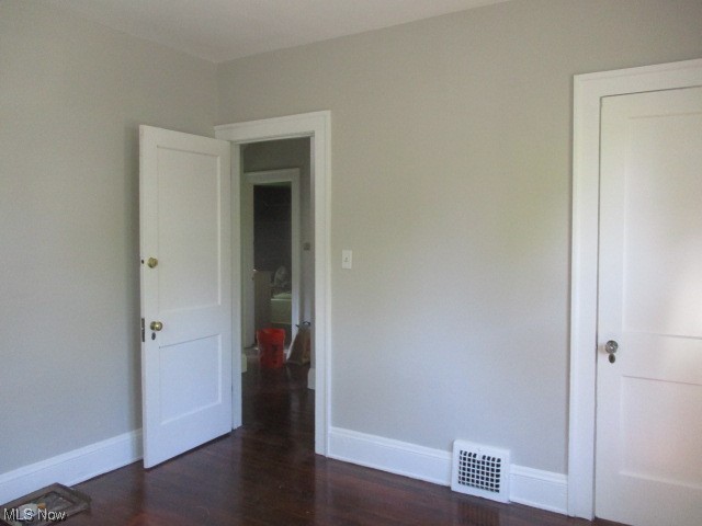3157 Whitethorn Road Cleveland, OH 44118 - Photo 12 of 30