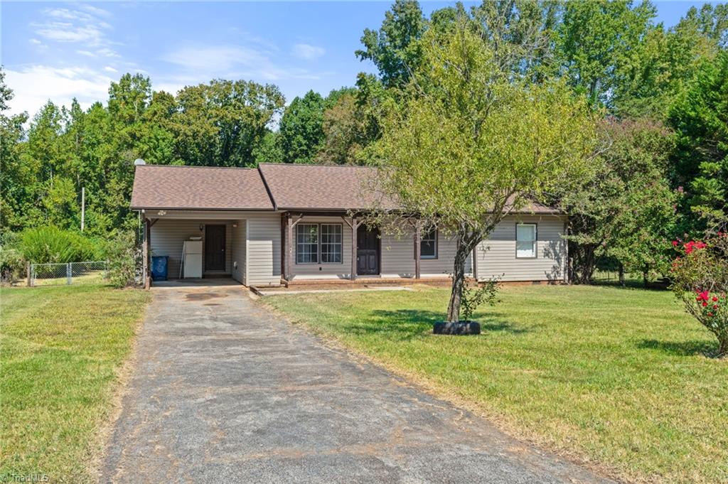 118 Hickory Tree Road Mocksville, NC 27028 - Photo 2 of 21