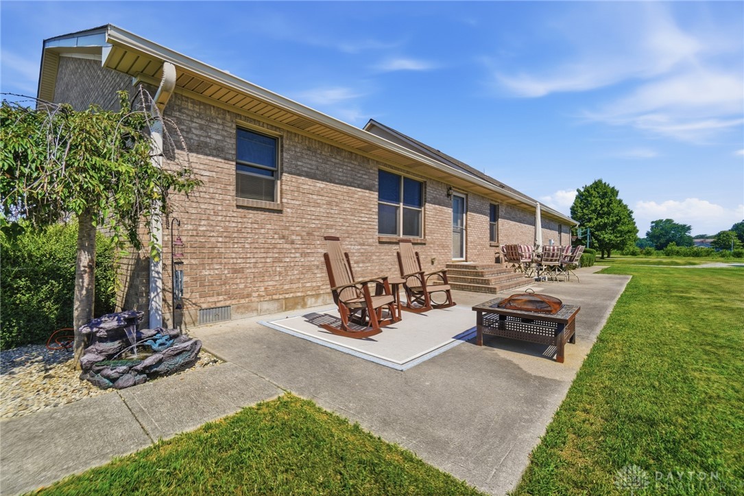 8400 North Montgomery County Line Road Brookville, OH 45309 - Photo 15 of 72
