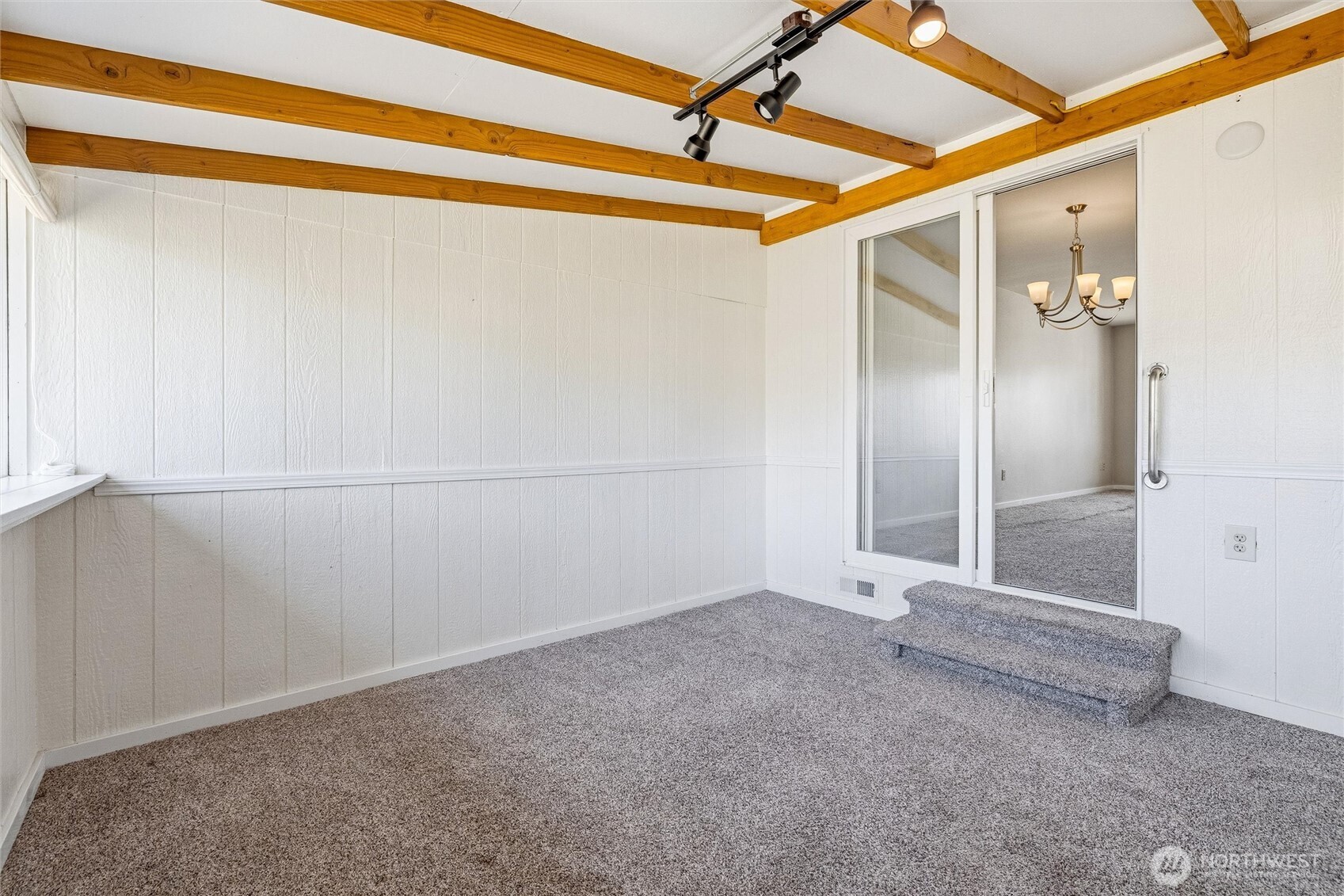1215 East Gilkey Road Burlington, WA 98233 - Photo 22 of 33