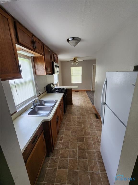 730 Olyander Road Holland, OH 43528 - Photo 6 of 8 Gallery Image 6